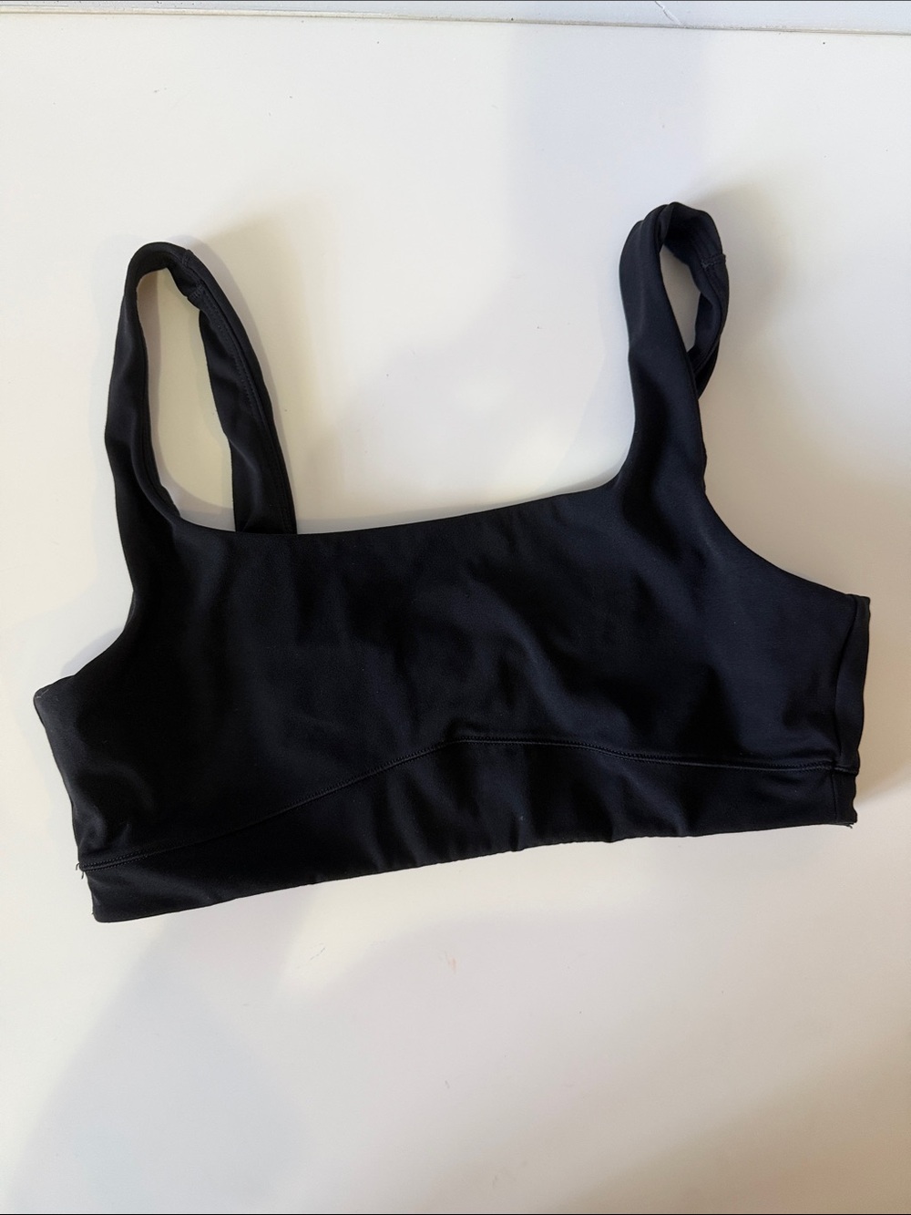 Vuori - AllTheForm Bra (medium, black, like new)